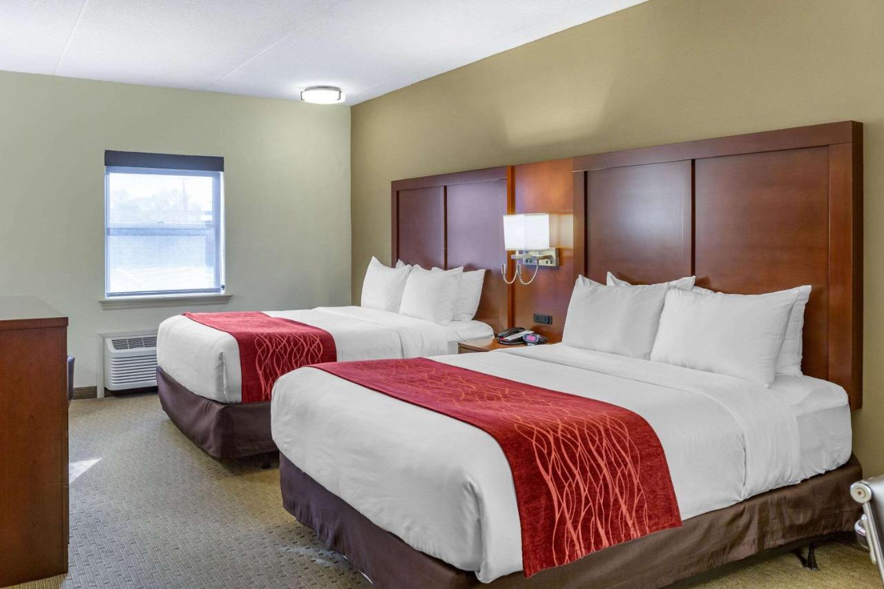 Comfort Inn Lancaster At Rockvale Smoketown  Exterior photo